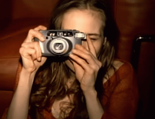Fiona Apple Criminal GIF - Fiona Apple Criminal Camera GIFs