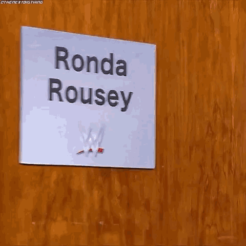 Ronda Rousey Wwe GIF - Ronda Rousey Wwe Raw GIFs