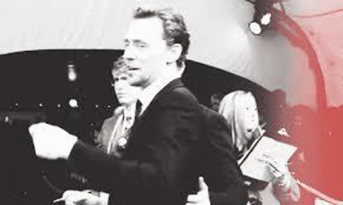 Tom Hiddleston Probably Killing You GIF - Tom Hiddleston Probably Killing You GIFs