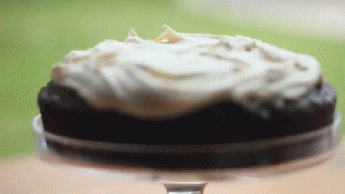 Can'T Go Wrong With Chocolate And Beer. GIF - Cake Man Cake Dessert GIFs