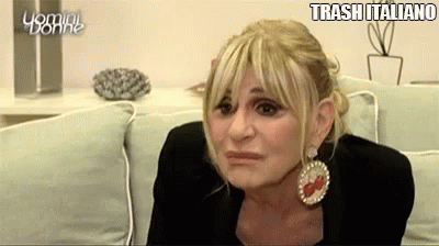 Trash Italiano Gemma Galgani GIF - Trash Italiano Gemma Galgani Sguardo GIFs