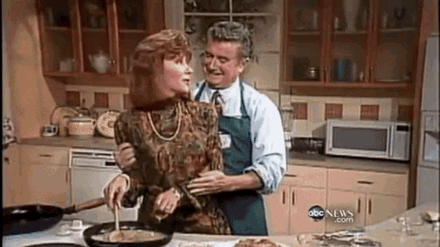 Regis Philbin Cooking GIF - Regis Philbin Cooking Sweet GIFs