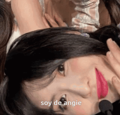 Momo De Angie Twice Meme GIF - Momo De Angie Twice Meme Hirai Momo GIFs