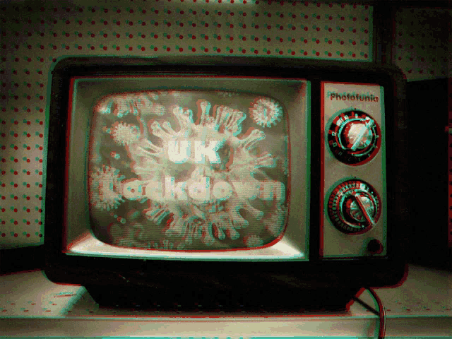 Tv Distorted GIF - Tv Distorted Uk Lockdown GIFs