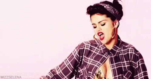 Selena Gomez Sing GIF - Selena Gomez Sing Fist Pump GIFs