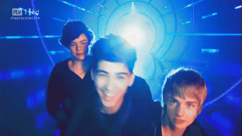 One Direction Thumbs Up GIF - One Direction Thumbs Up Yes GIFs