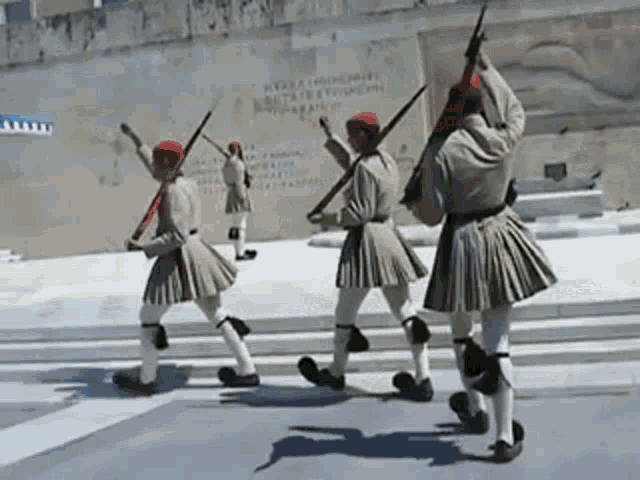 Greek Guard GIF - Greek Guard Athens GIFs
