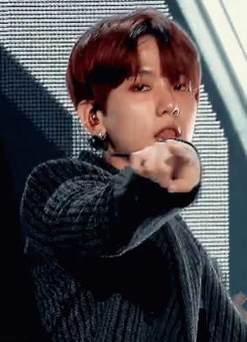 Byun Baekhyun Baekhyun GIF - Byun Baekhyun Baekhyun On Stage GIFs