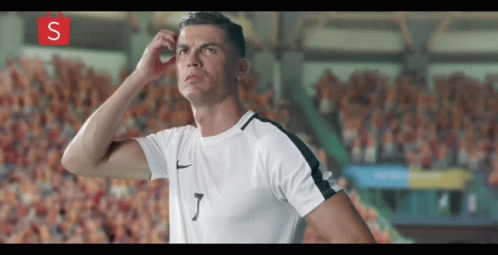 Cristiano Ronaldo Shopee GIF - Cristiano Ronaldo Shopee Scratch Head GIFs