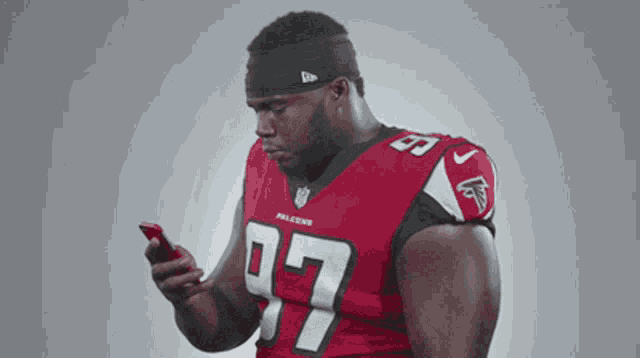 Atlanta Falcons Grady Jarrett GIF - Atlanta Falcons Grady Jarrett On Phone GIFs