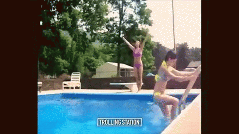 Trolling Station Pool GIF - Trolling Station Pool Summer GIFs