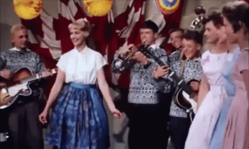 Yippee Party GIF - Yippee Party Party Time GIFs