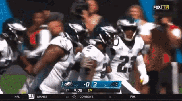 a fox nfl broadcast of a football game between the eagles and the cowboys