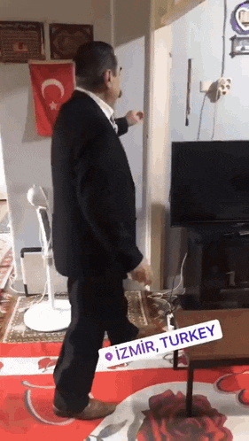 Turkish Father Gaga GIF - Turkish Father Gaga GIFs