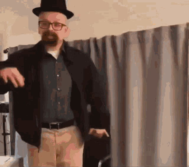 Sylokthedefiled Dancing GIF - Sylokthedefiled Dancing Breakingbad GIFs