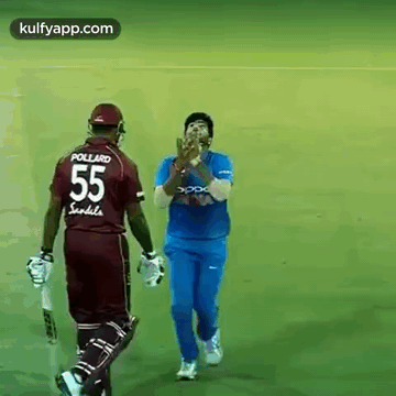 When You Are Bat Owner In Gully Cricket.Gif GIF - When You Are Bat Owner In Gully Cricket Bumrah Pollard GIFs