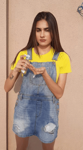 Wash Your Hands Disinfect GIF - Wash Your Hands Disinfect Vanisha GIFs