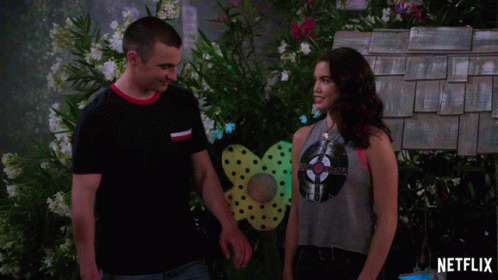 Couple In Love GIF - Couple In Love Holding Hands GIFs
