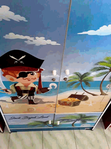 Pirate Cabinet GIF - Pirate Cabinet GIFs