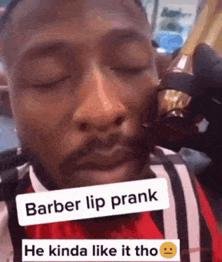 Barber Barber Lip GIF - Barber Barber Lip Barber Lip Prank GIFs