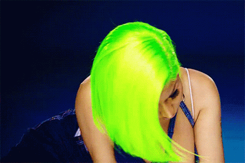 Nicki Minaj Neon Hair GIF - Nicki Minaj Neon Hair Flirty GIFs