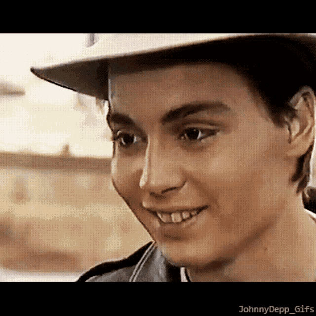 Johnny Depp Smile GIF - Johnny Depp Smile Young GIFs
