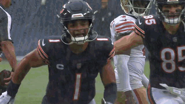 Bears Chicago GIF - Bears Chicago Justinfields GIFs