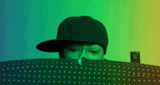 Lurker Nosey GIF - Lurker Nosey Asl Lurker GIFs