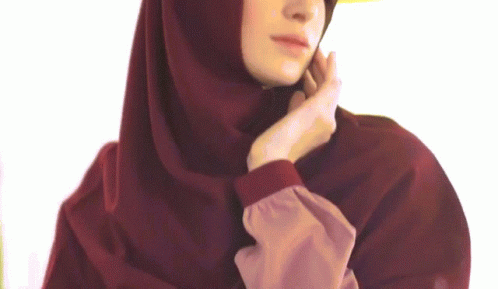 Hijab Scarf GIF - Hijab Scarf Red GIFs