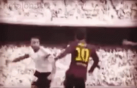 Nutmeg Messi GIF - Nutmeg Messi Barca GIFs