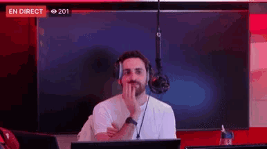 Virgintonic Combaleries GIF