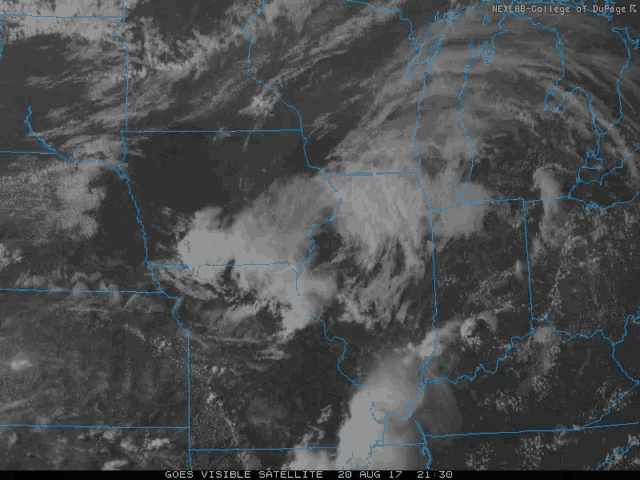 a satellite image of the united states shows a cloudy sky