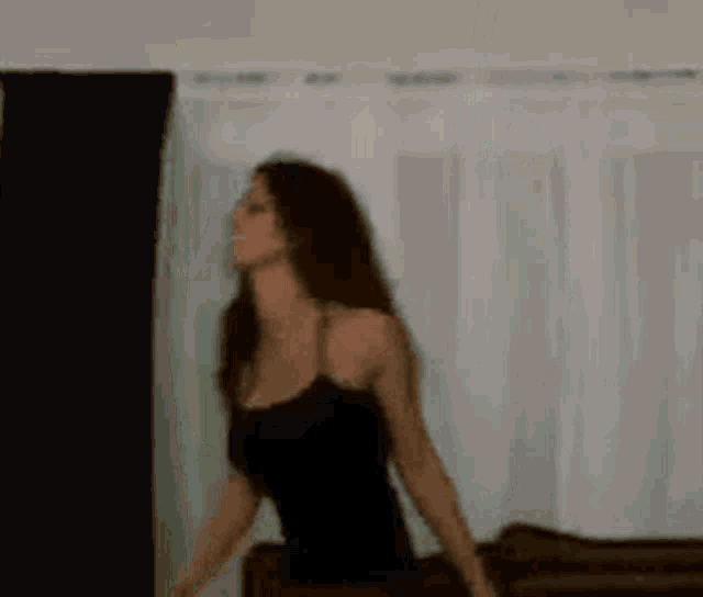 Woman In Living Room Cow Invasion GIF - Woman In Living Room Cow Invasion Absurd GIFs