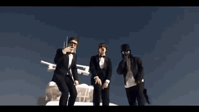 On A Boat At Work GIF - On A Boat At Work The Lonely Island GIFs