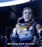 Maureen Molly Parker GIF - Maureen Molly Parker Lost In Space GIFs