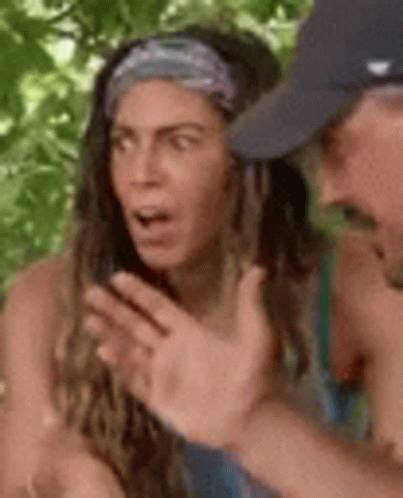 Survivor Cbs Survivor Noura GIF - Survivor Cbs Survivor Noura Clapping GIFs