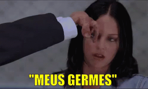 Todomundoempanico Meusgermes Mãozinha Eca Nojo GIF - Scary Movie My Germs Little Hand GIFs