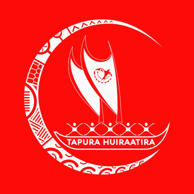 a red circle with a sailboat and the words tapara huiraatira