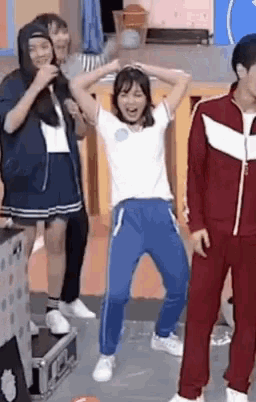 Pupe Bnk Dance Happy GIF - Pupe Bnk Dance Happy Clapped GIFs