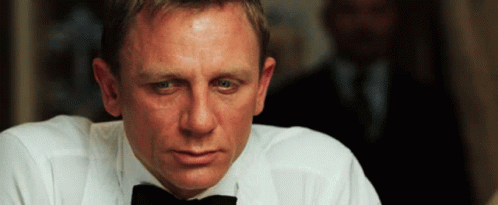Daniel Craig James Bond GIF - Daniel Craig James Bond Foksrun GIFs