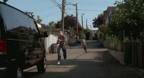 Stargate Escaping GIF - Stargate Escaping Punch GIFs