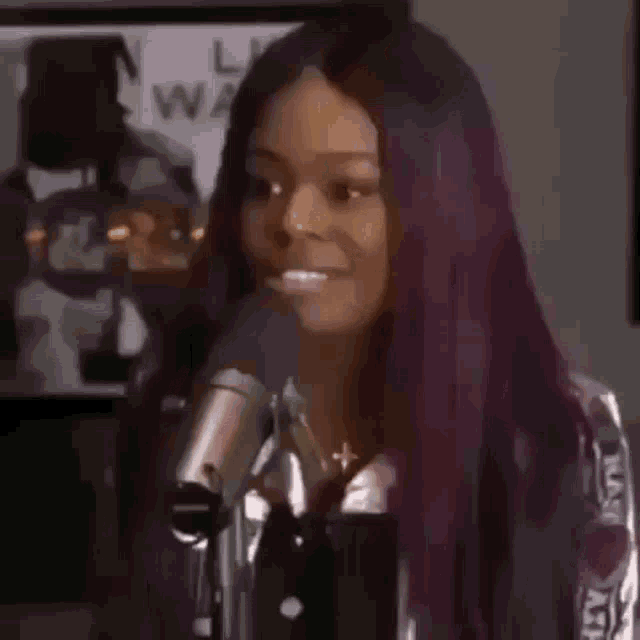 Azealia Banks Shut Up GIF - Azealia Banks Shut Up Dont Care GIFs