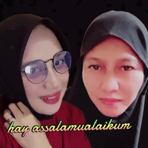two women wearing hijabs and glasses with the words hay assalamualaikum