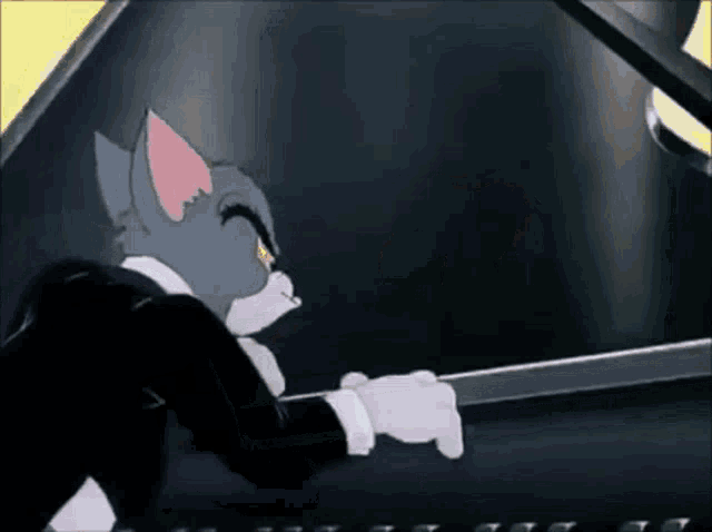 Tom And Jerry Piano GIF - Tom And Jerry Piano Jerry Silly Faces GIFs