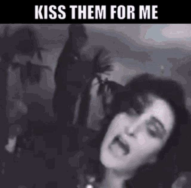 Siouxsie And The Banshees Kiss Them For Me GIF - Siouxsie And The Banshees Kiss Them For Me Siouxsie Sioux GIFs