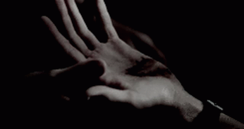 Aesthetic Injured GIF - Aesthetic Injured Wounded GIFs