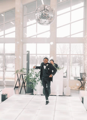 Corrie Childers Wedding Photography GIF - Corrie Childers Wedding Photography Wedding Dance GIFs