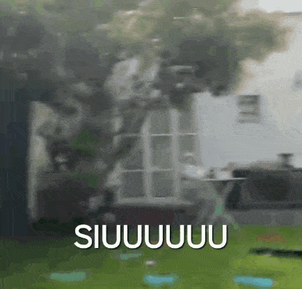 a blurred image of a house with the words siiuuuuuuu written on it