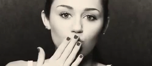 Kiss Miley Cyrus GIF - Kiss Miley Cyrus GIFs