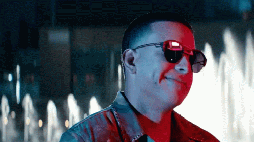 Feliz Daddy Yankee GIF - Feliz Daddy Yankee La Rompe Corazones GIFs